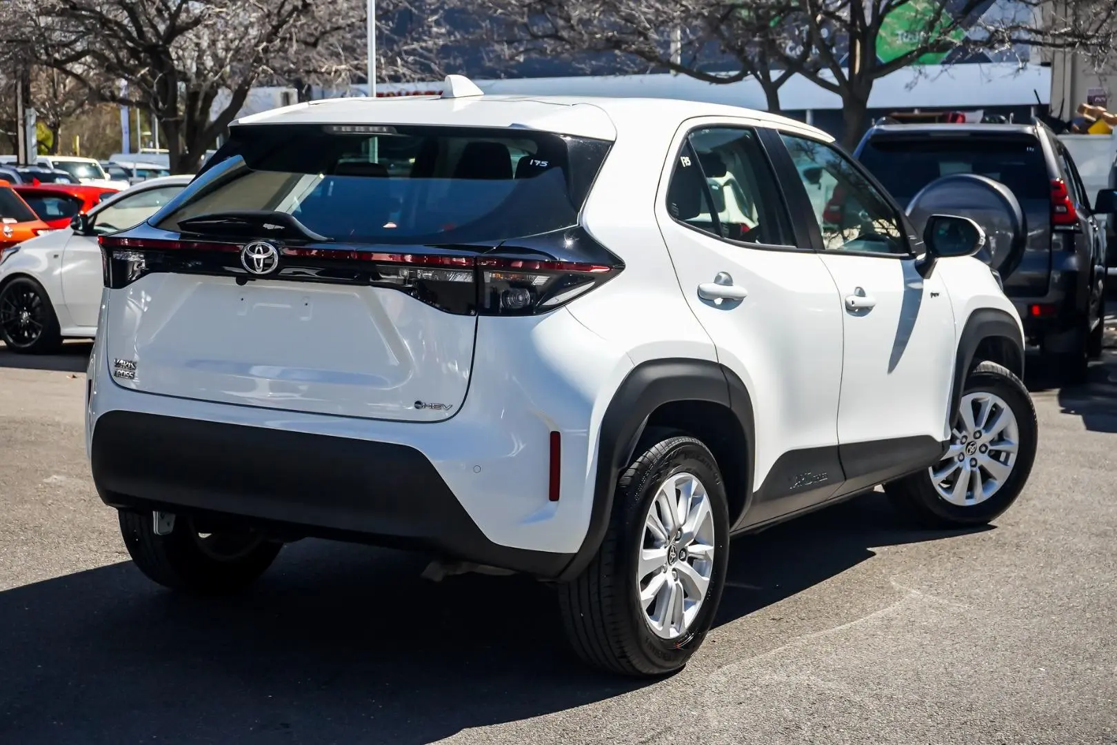 2025 Toyota Yaris Cross Gallery Image 3