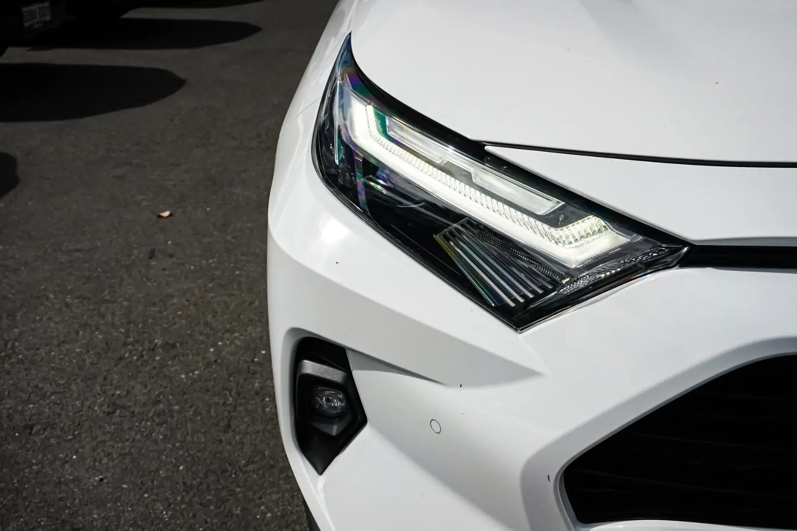 2023 Toyota RAV4 Gallery Image 12