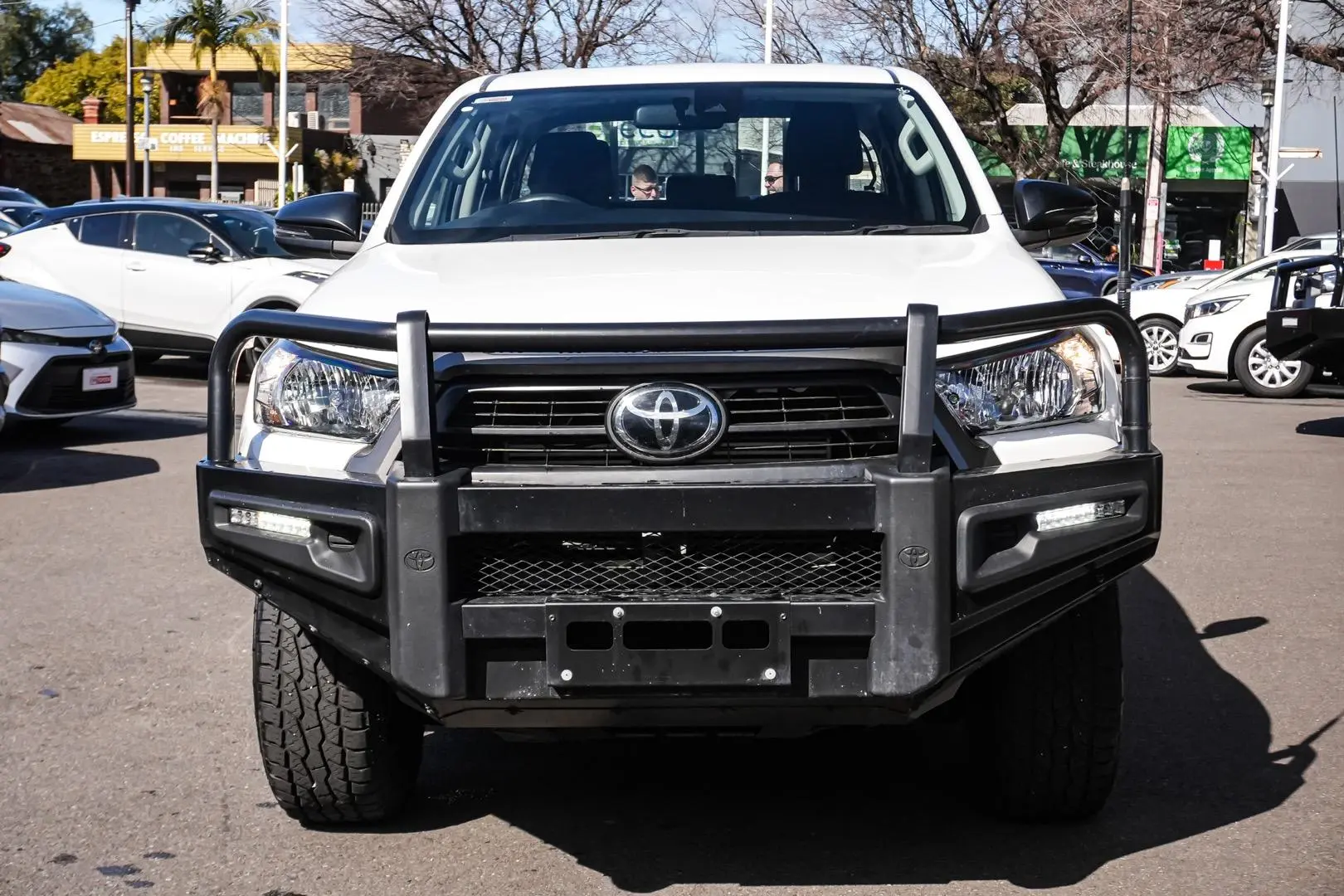 2022 Toyota Hilux Gallery Image 5