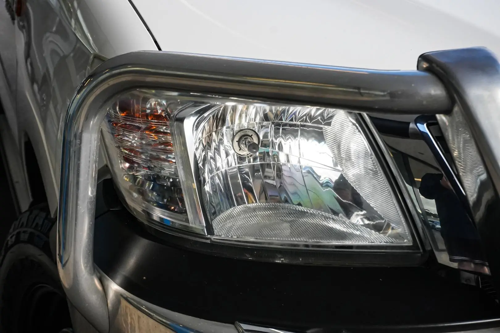 2014 Toyota Hilux Gallery Image 11