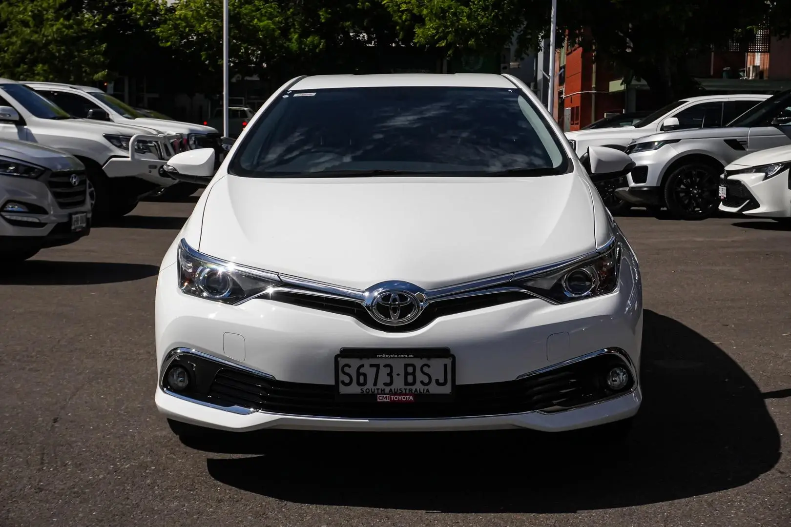 2017 Toyota Corolla Gallery Image 5