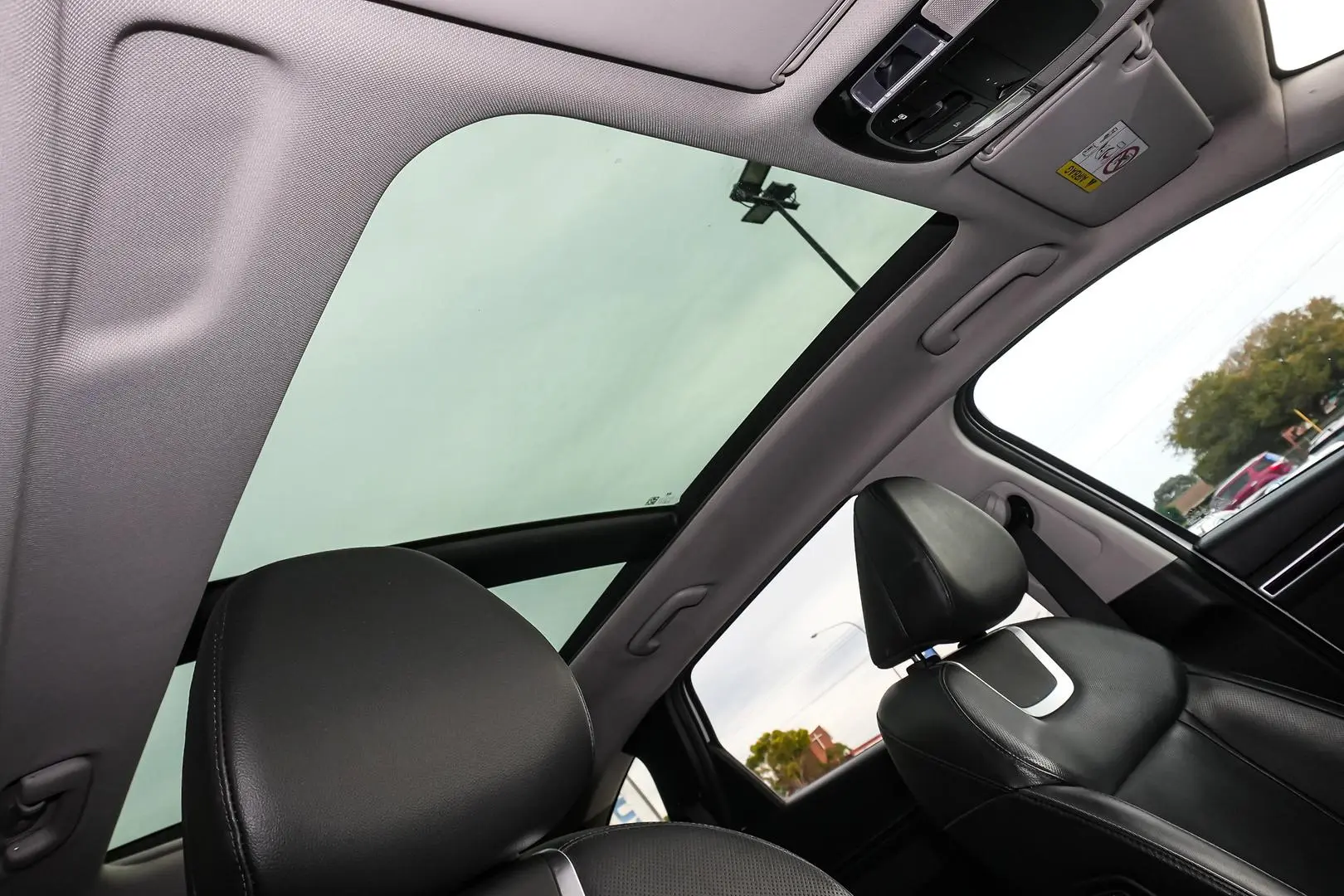 2021 Hyundai Tucson Gallery Image 24