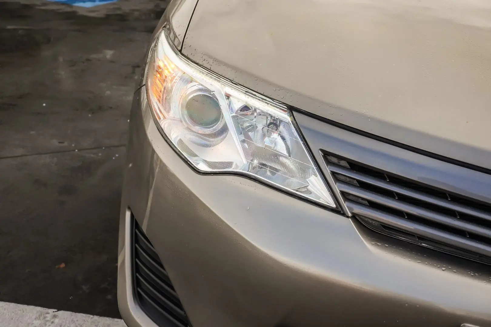 2013 Toyota Camry Gallery Image 12