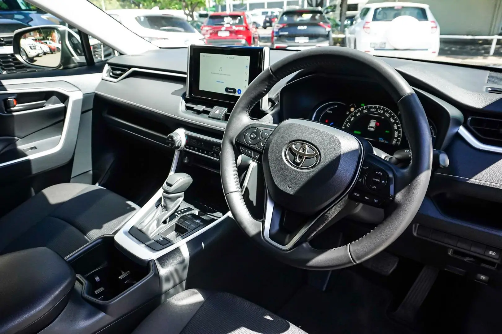 2024 Toyota RAV4 Gallery Image 7
