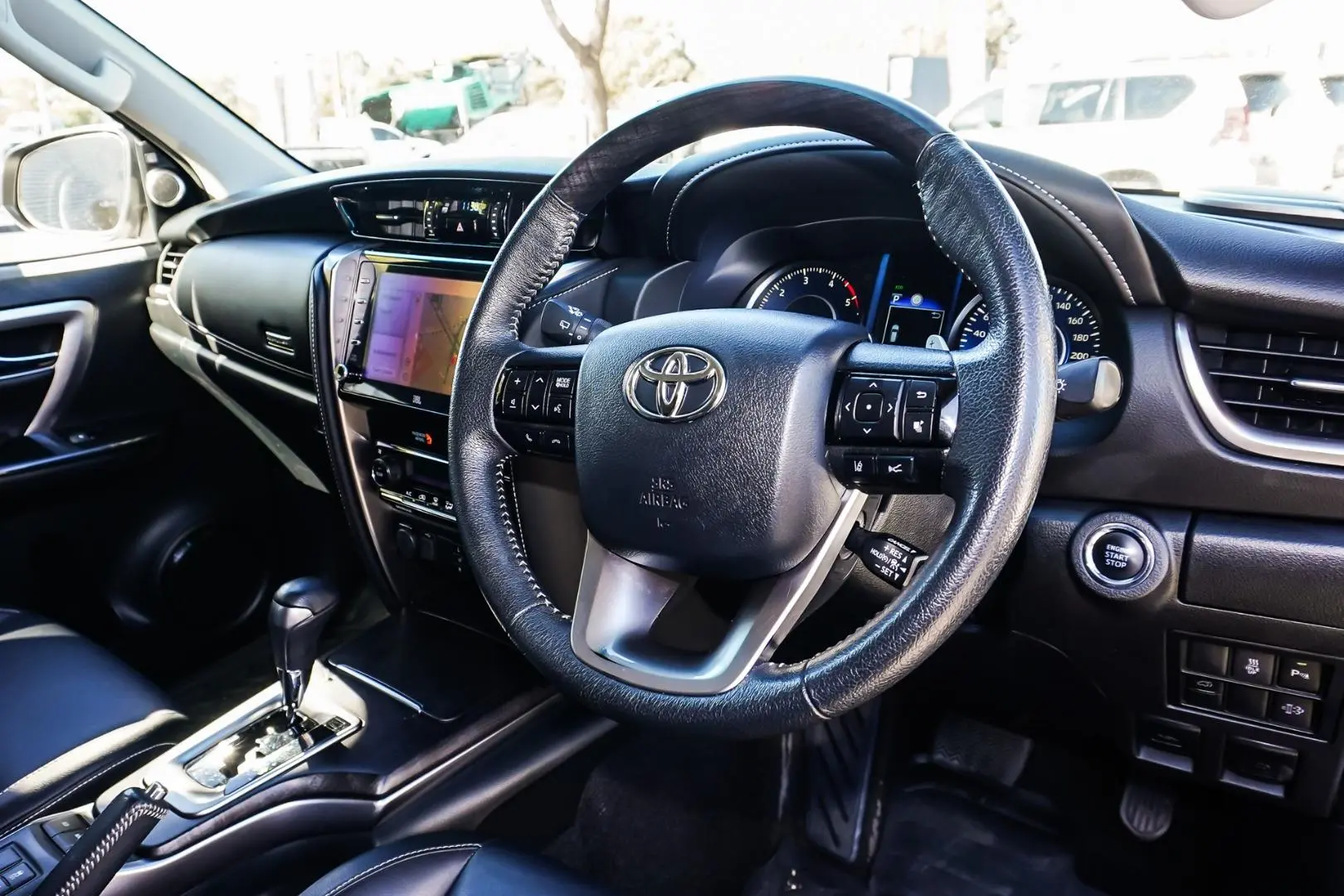2021 Toyota Fortuner Gallery Image 5