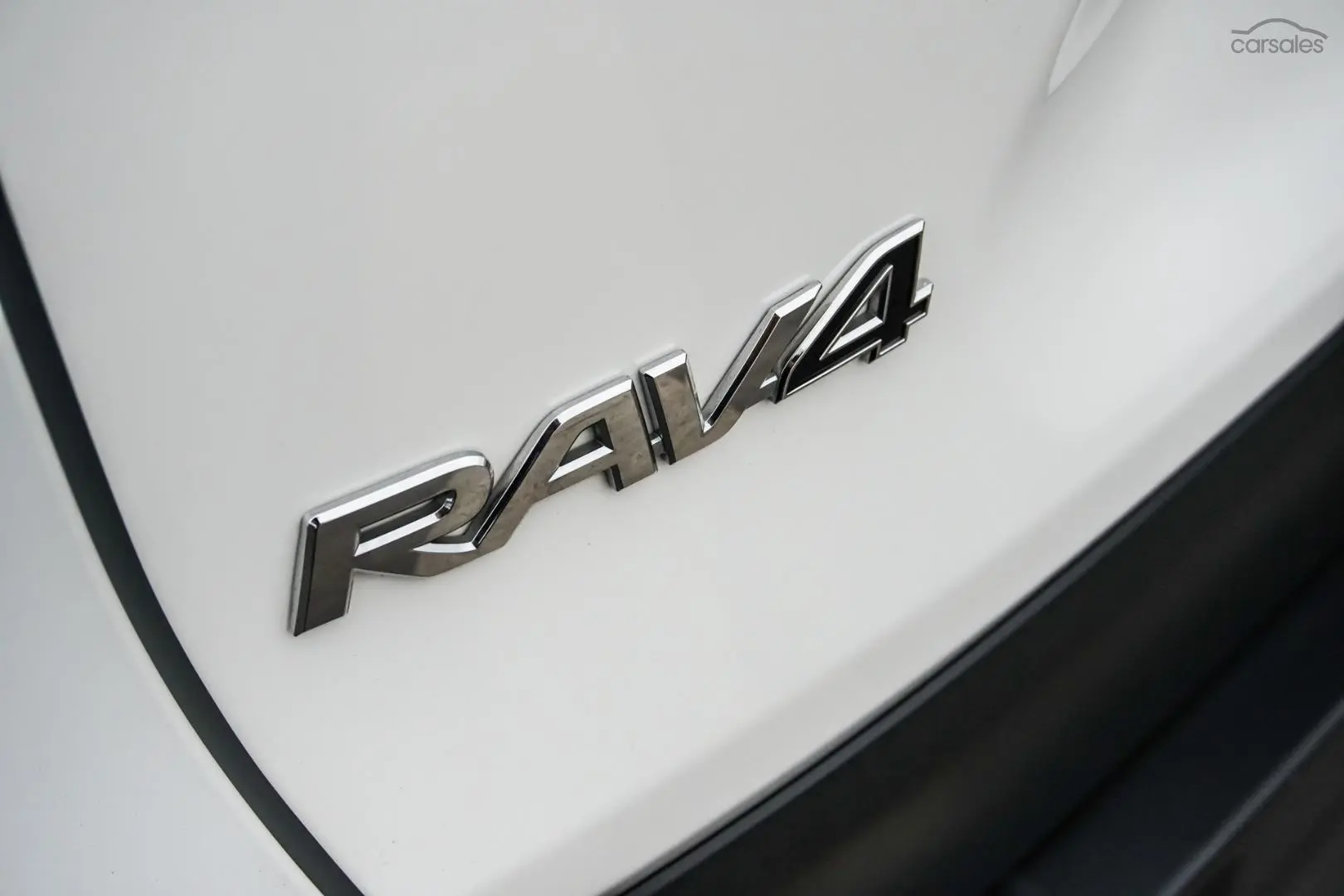 2020 Toyota RAV4 Image 14