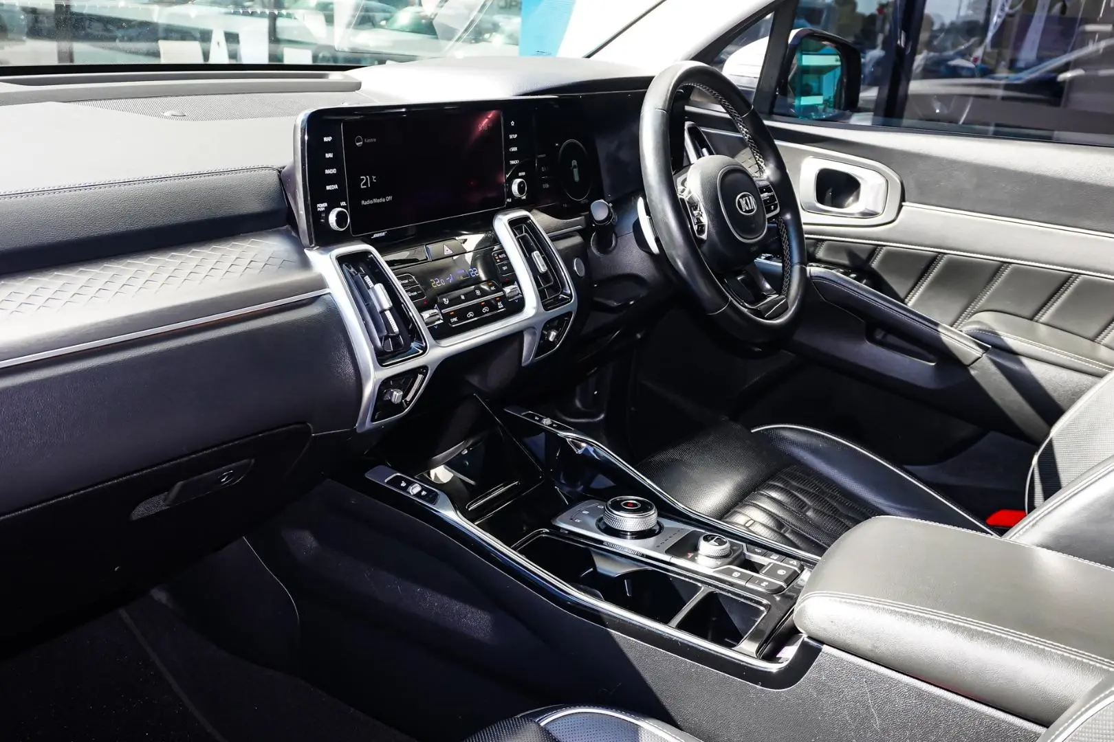 2020 Kia Sorento Gallery Image 12