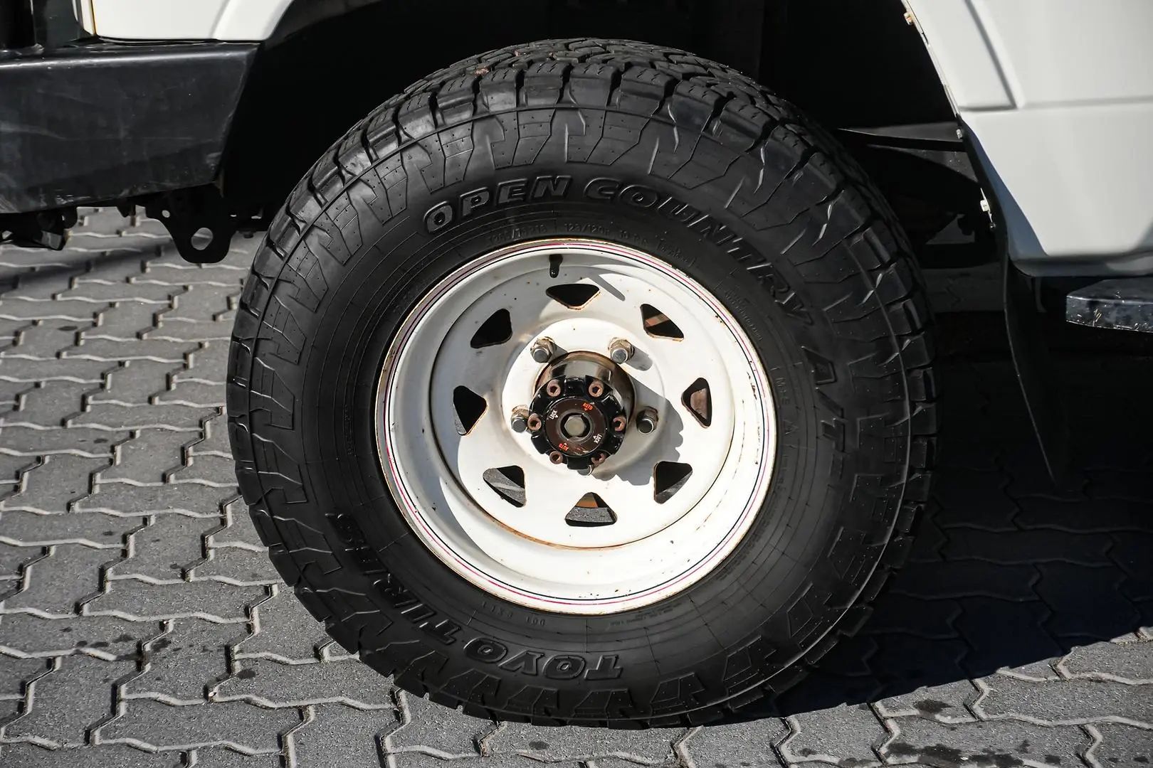 2019 Toyota Landcruiser Gallery Image 7