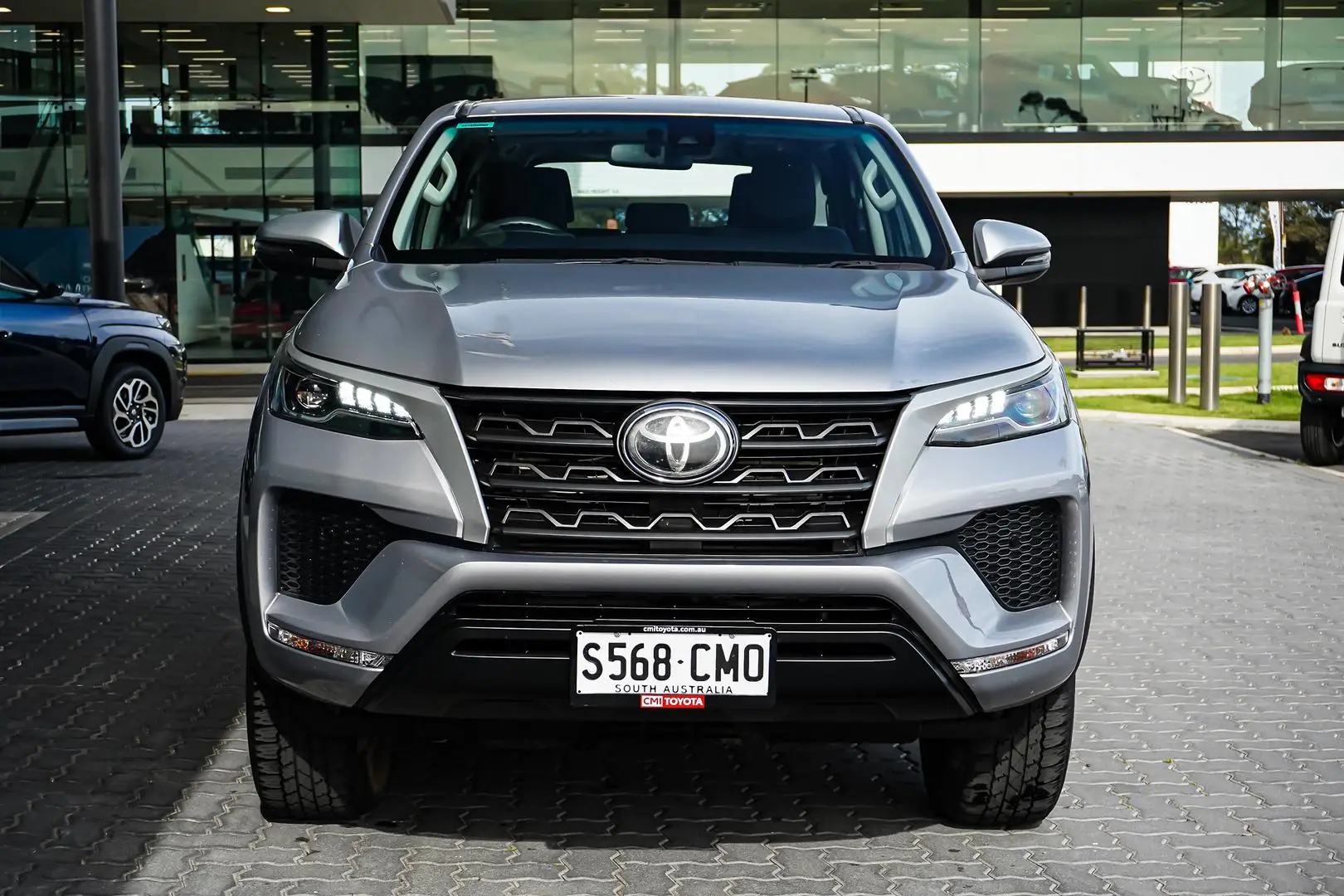 2021 Toyota Fortuner Gallery Image 5