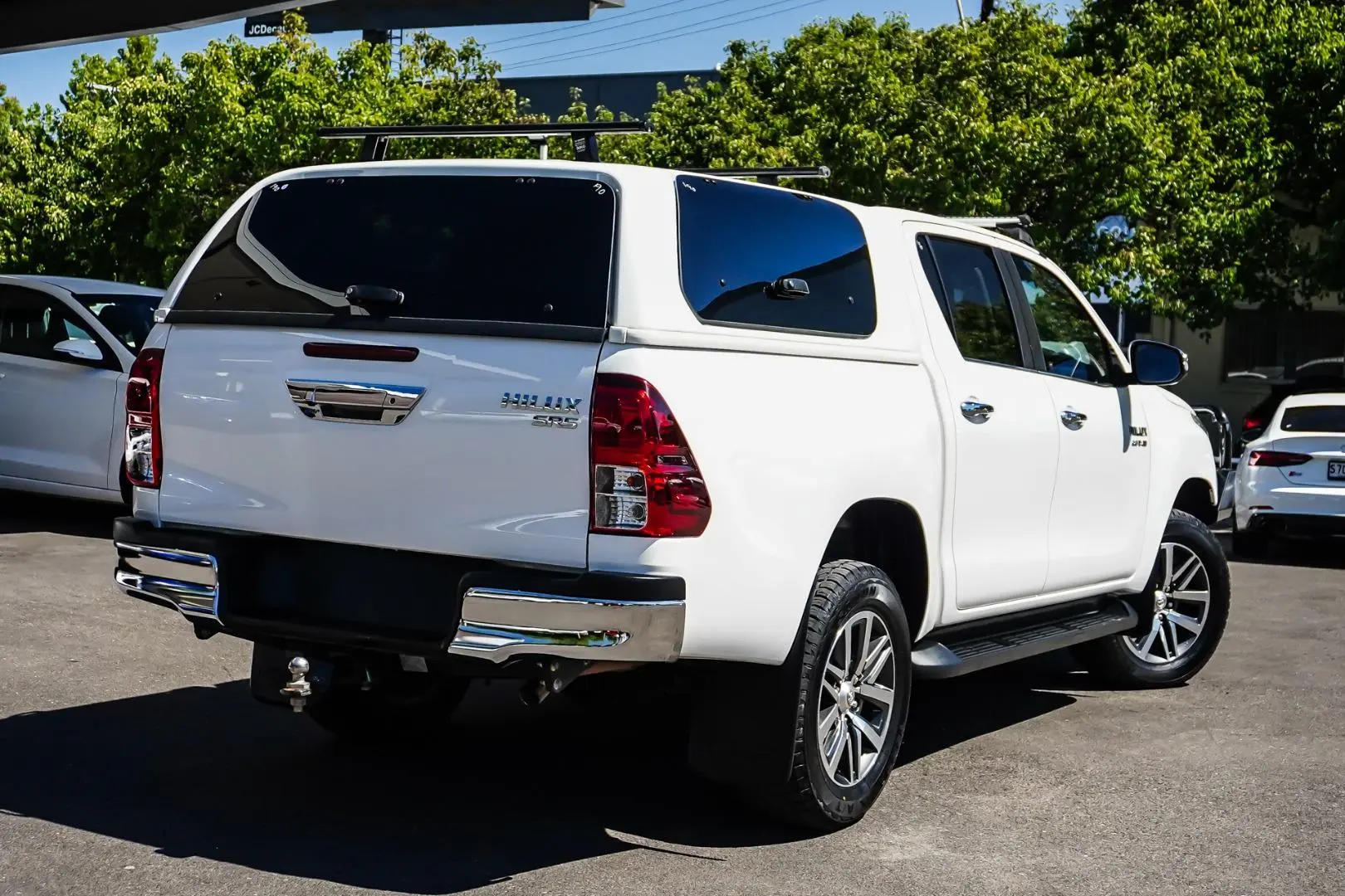 2020 Toyota Hilux Gallery Image 3