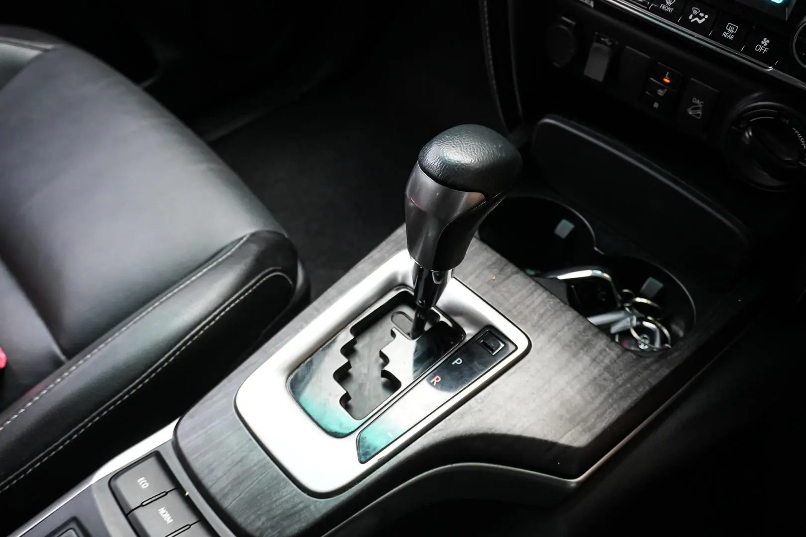 2021 Toyota Fortuner Gallery Image 17