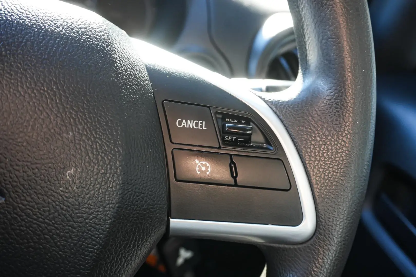 2021 Mitsubishi Mirage Gallery Image 20