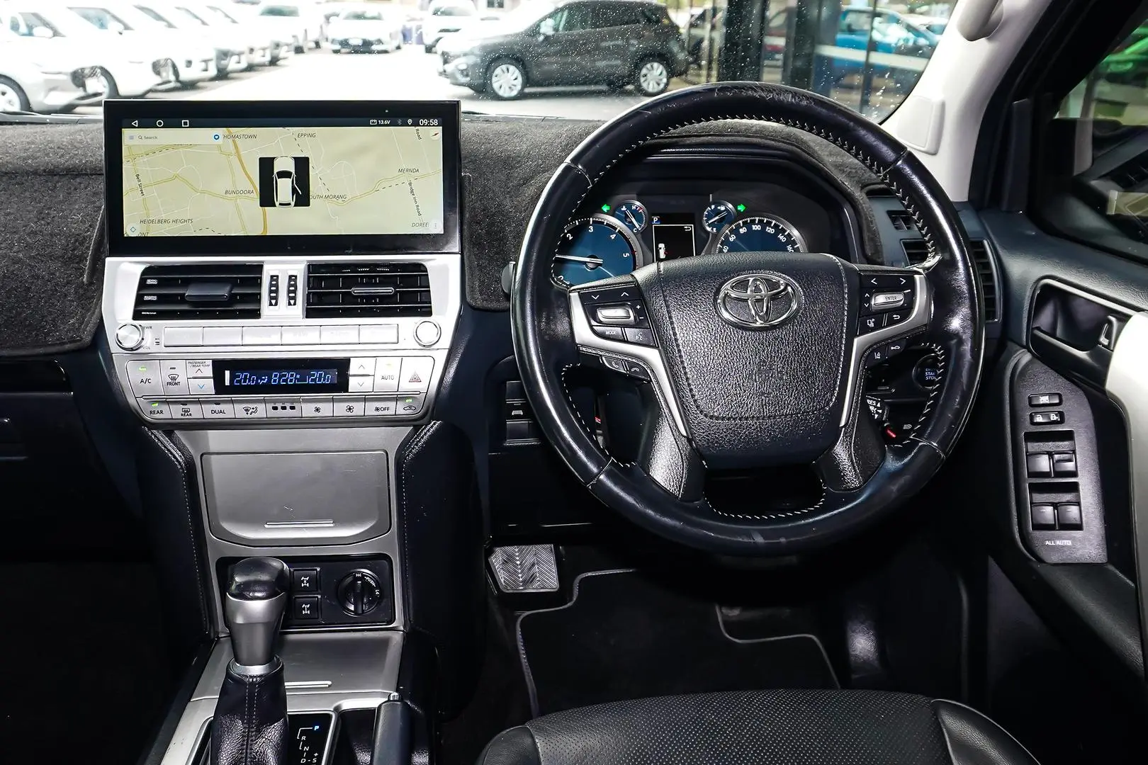 2019 Toyota Landcruiser Prado Gallery Image 9