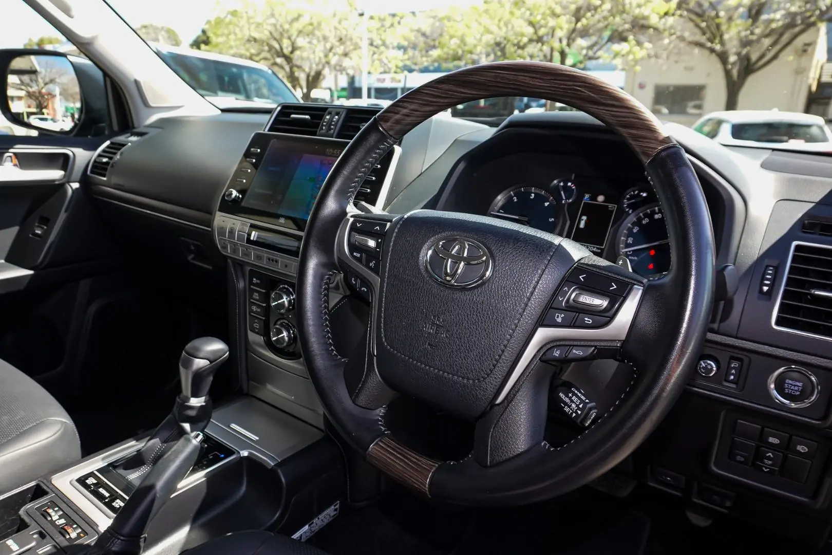 2021 Toyota Landcruiser Prado Gallery Image 7