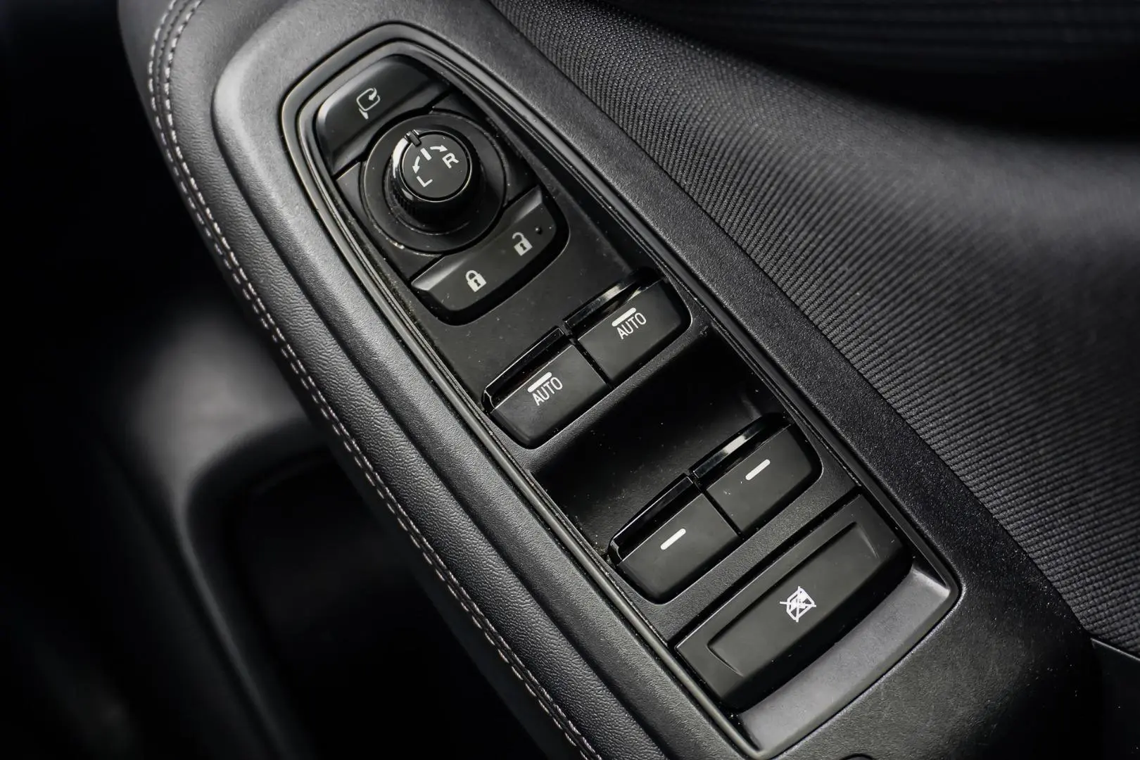 2023 Subaru Forester Gallery Image 25