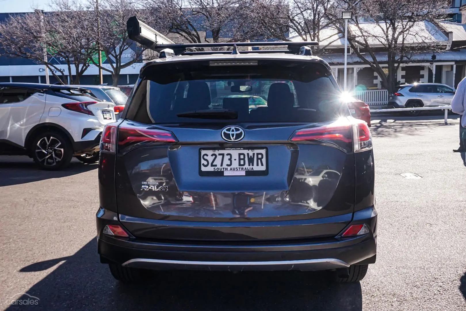 2018 Toyota RAV4 Image 6