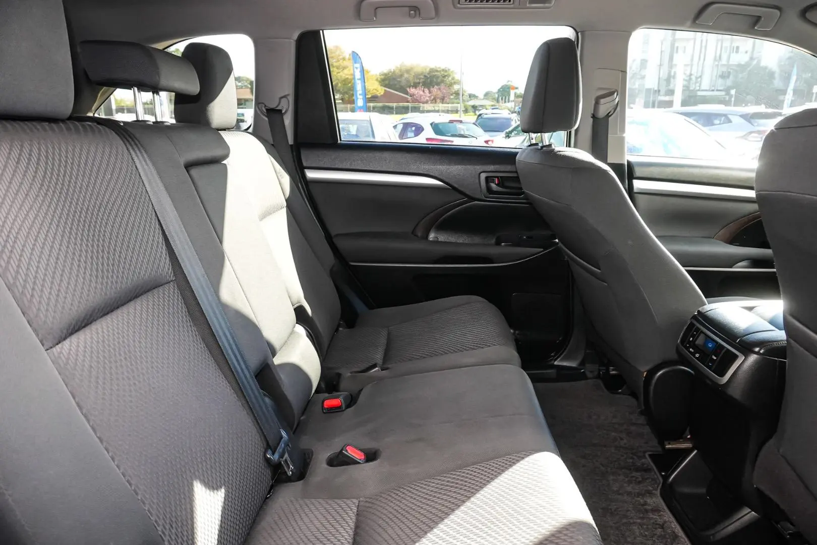 2018 Toyota Kluger Gallery Image 9