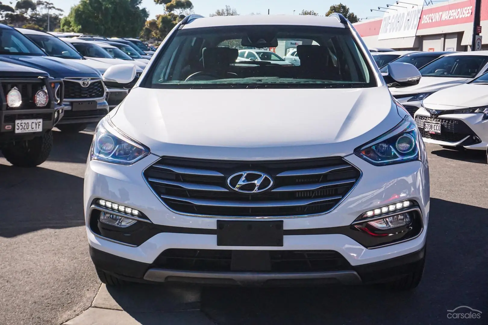 2018 Hyundai Santa Fe Image 4