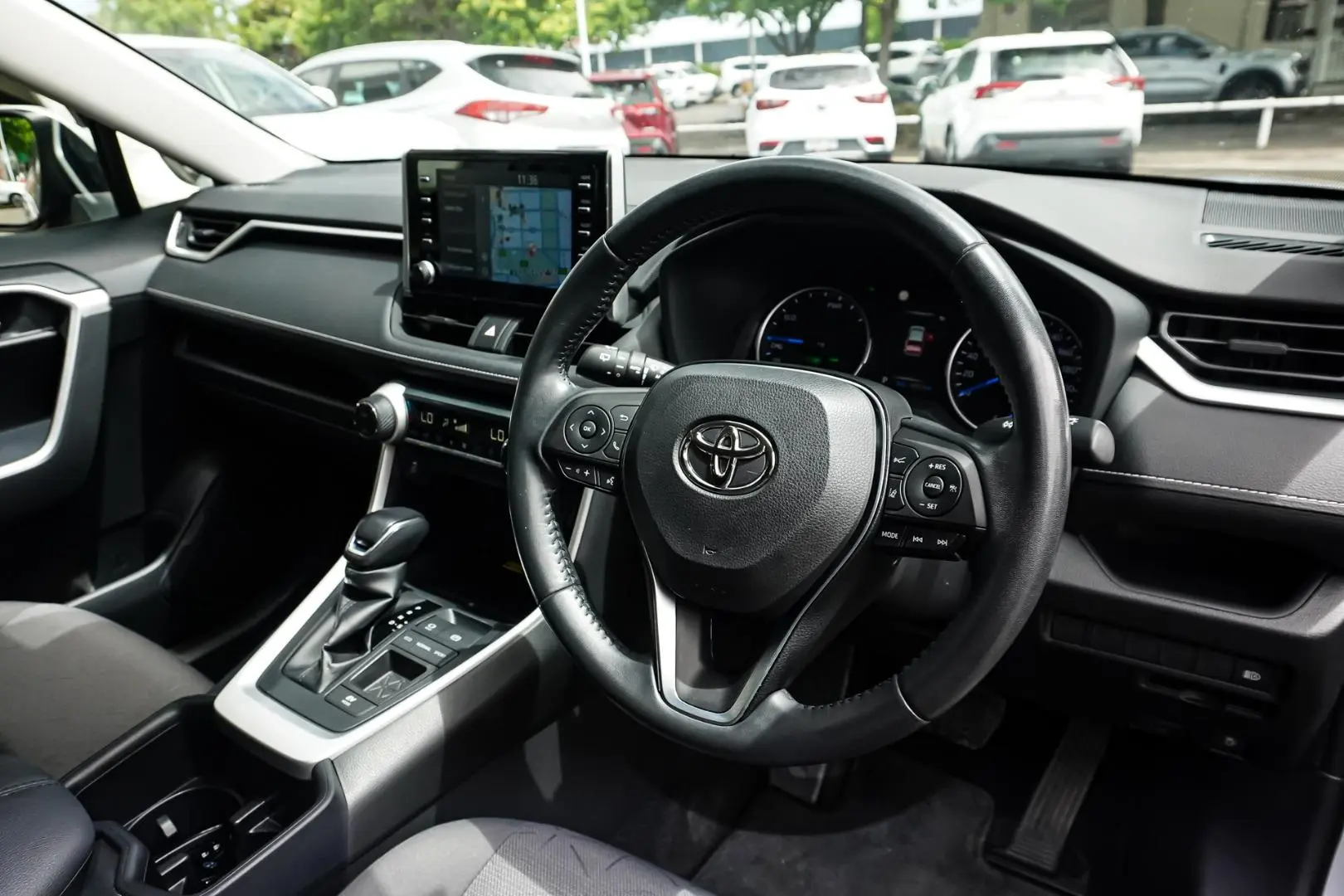 2022 Toyota RAV4 Gallery Image 6