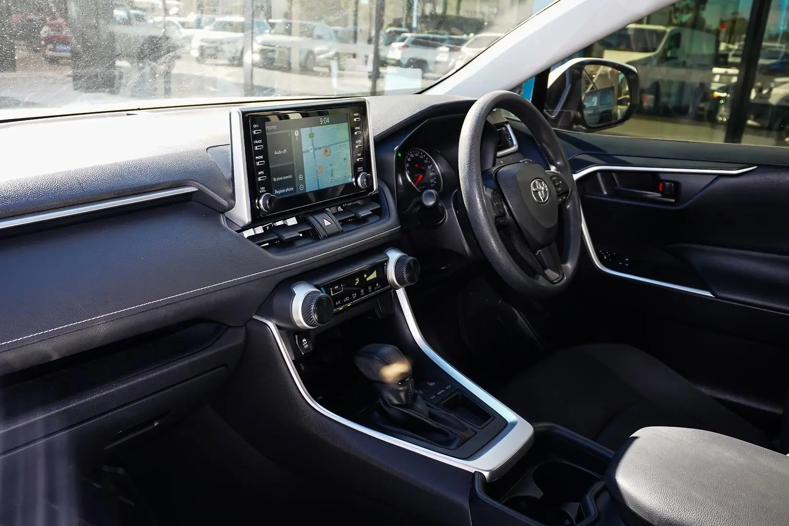 2020 Toyota RAV4 Gallery Image 10