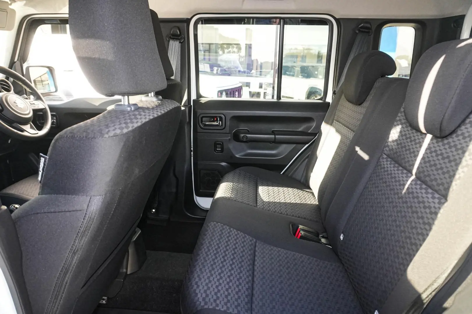 2024 Suzuki Jimny Gallery Image 9