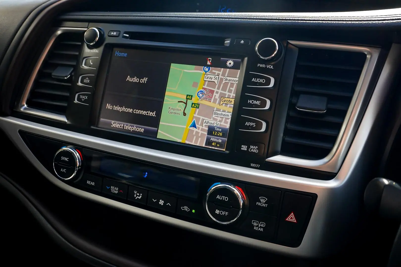 2016 Toyota Kluger Gallery Image 20