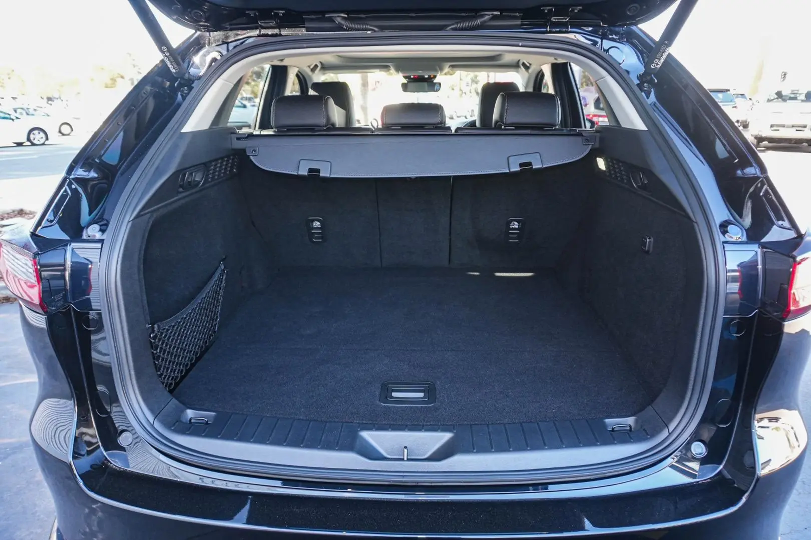 2025 Mazda CX-60 Gallery Image 11