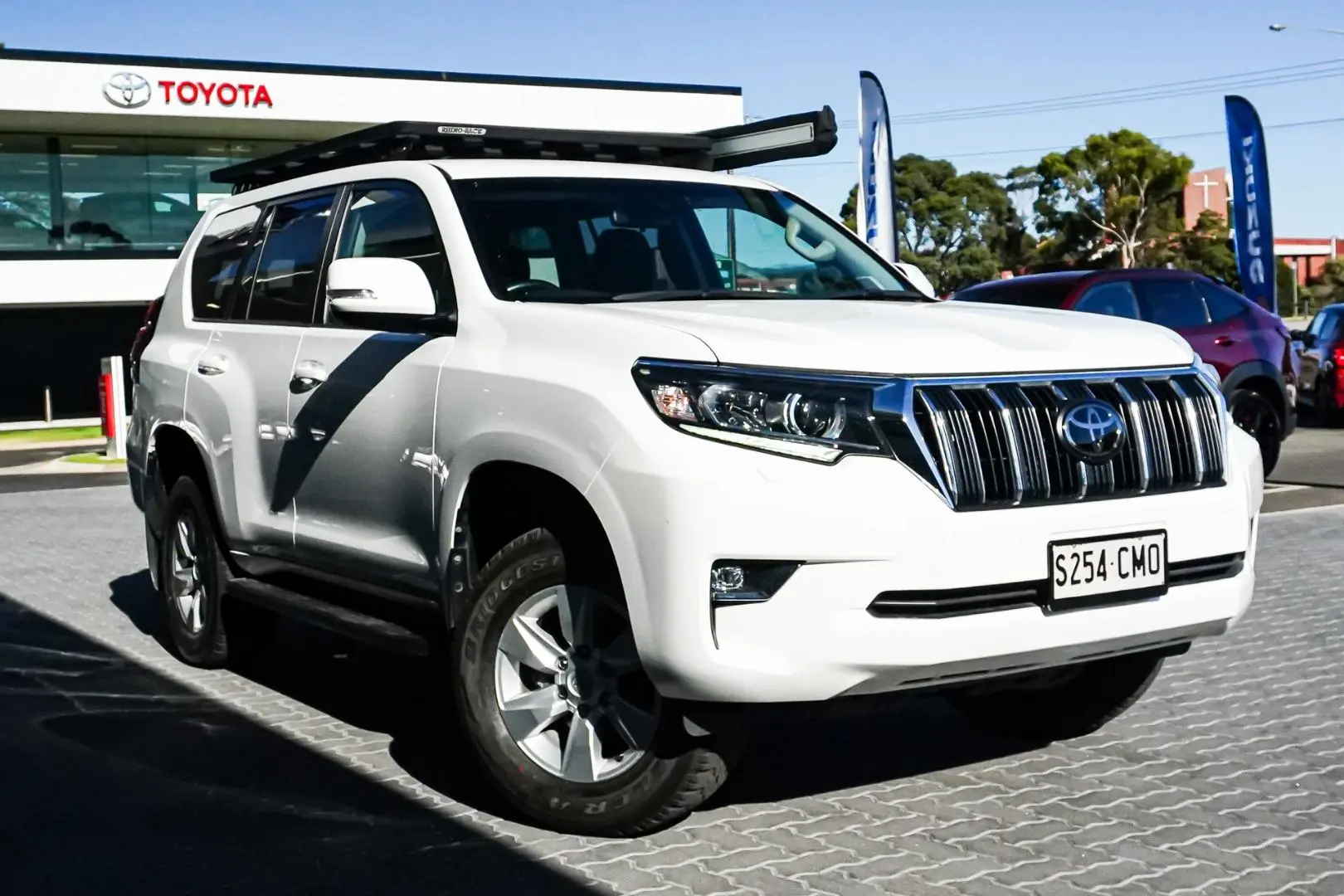 2022 Toyota Landcruiser Prado Gallery Image 2
