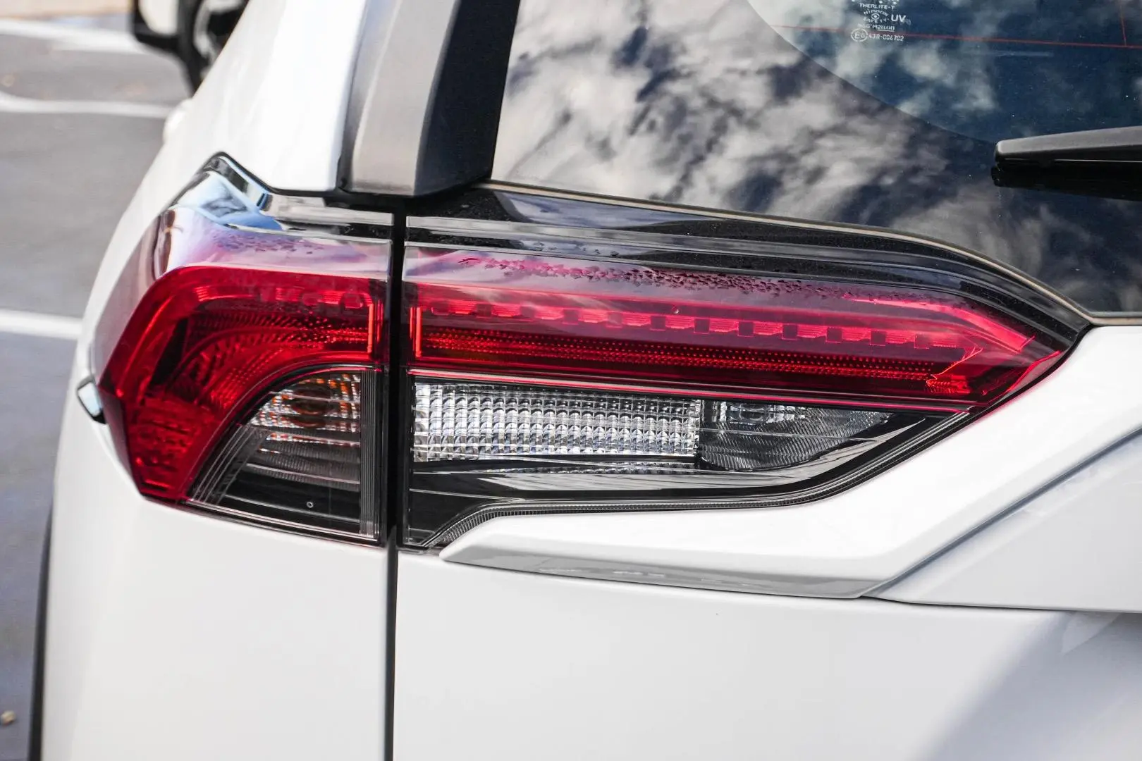 2024 Toyota RAV4 Gallery Image 14