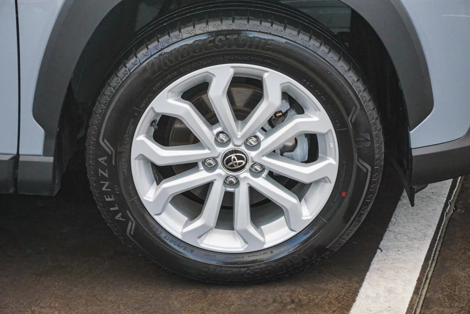2023 Toyota Corolla Cross Gallery Image 15