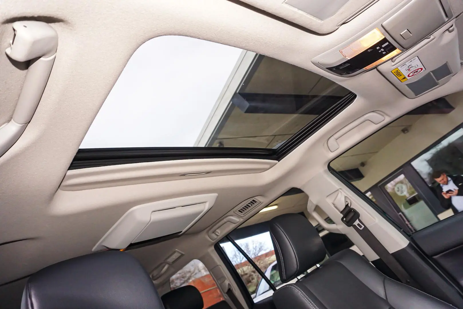 2021 Toyota Landcruiser Prado Gallery Image 19