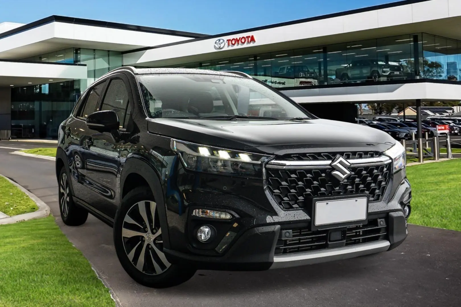 2023 Suzuki S-Cross Gallery Image 1