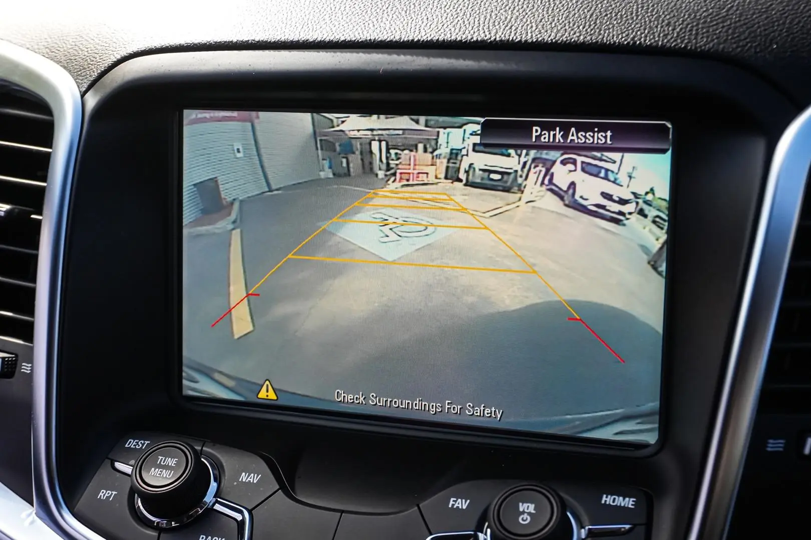 2017 Holden Commodore Gallery Image 22