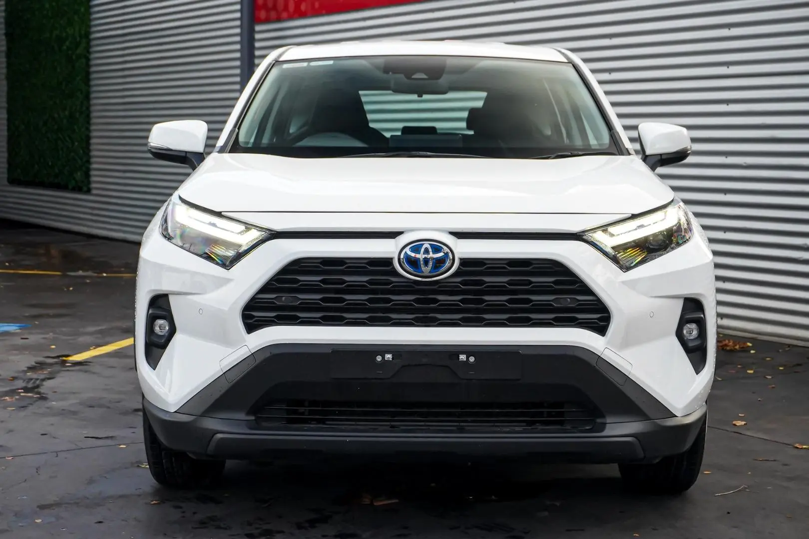 2024 Toyota RAV4 Gallery Image 5