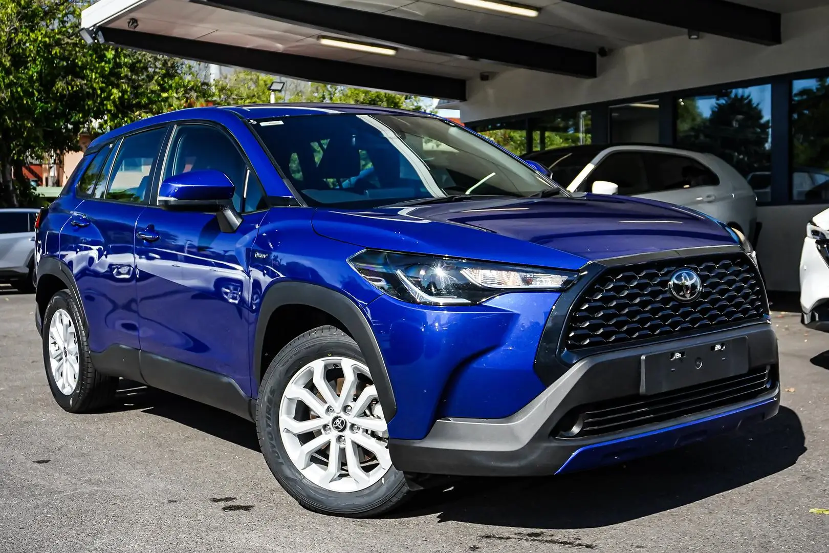 2024 Toyota Corolla Cross Gallery Image 2