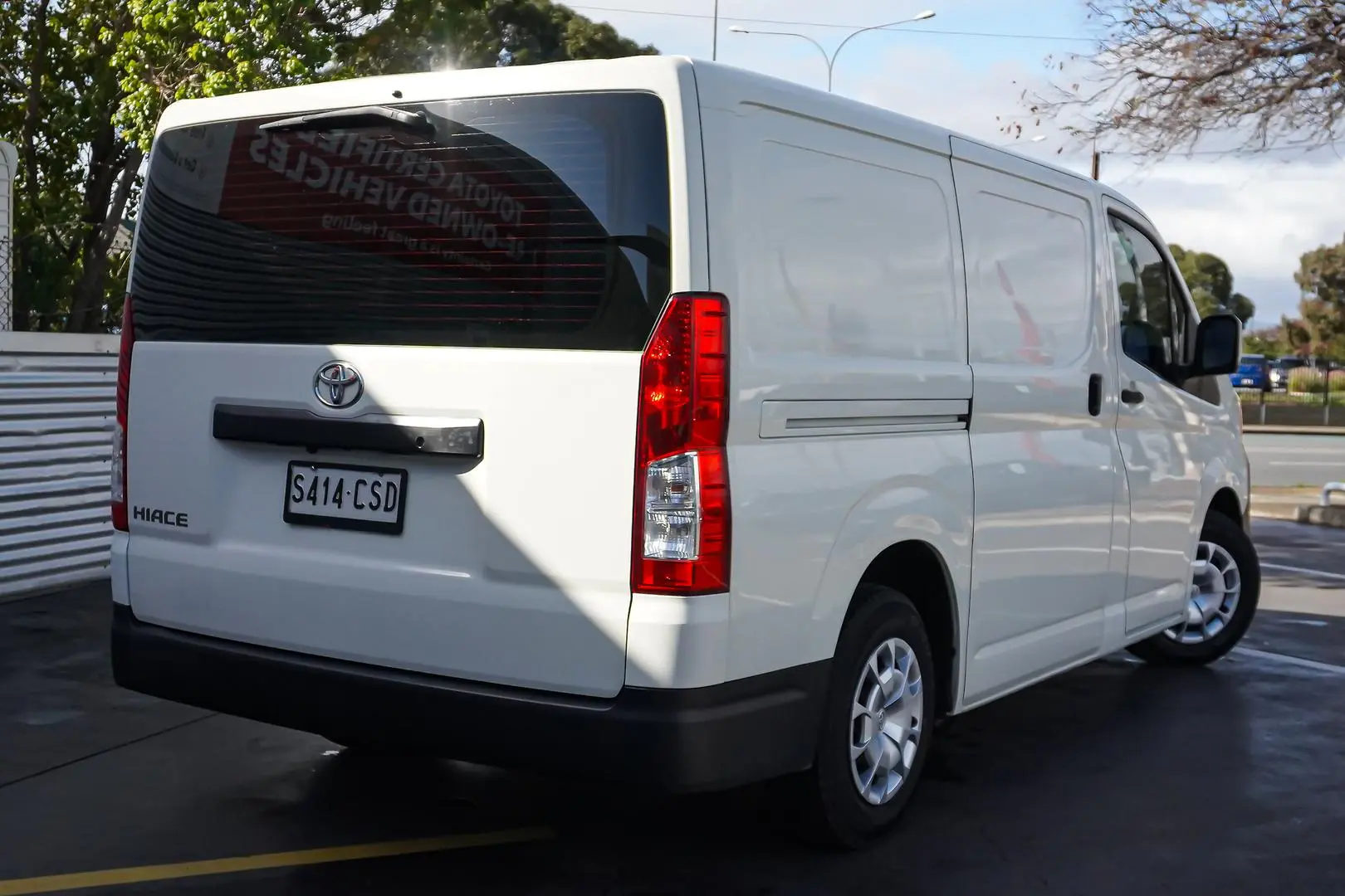 2020 Toyota Hiace Gallery Image 3