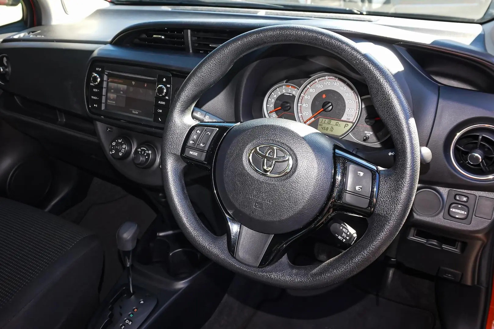 2018 Toyota Yaris Gallery Image 7