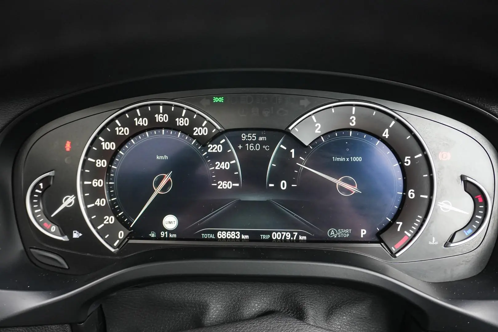 2019 BMW X4 Gallery Image 17