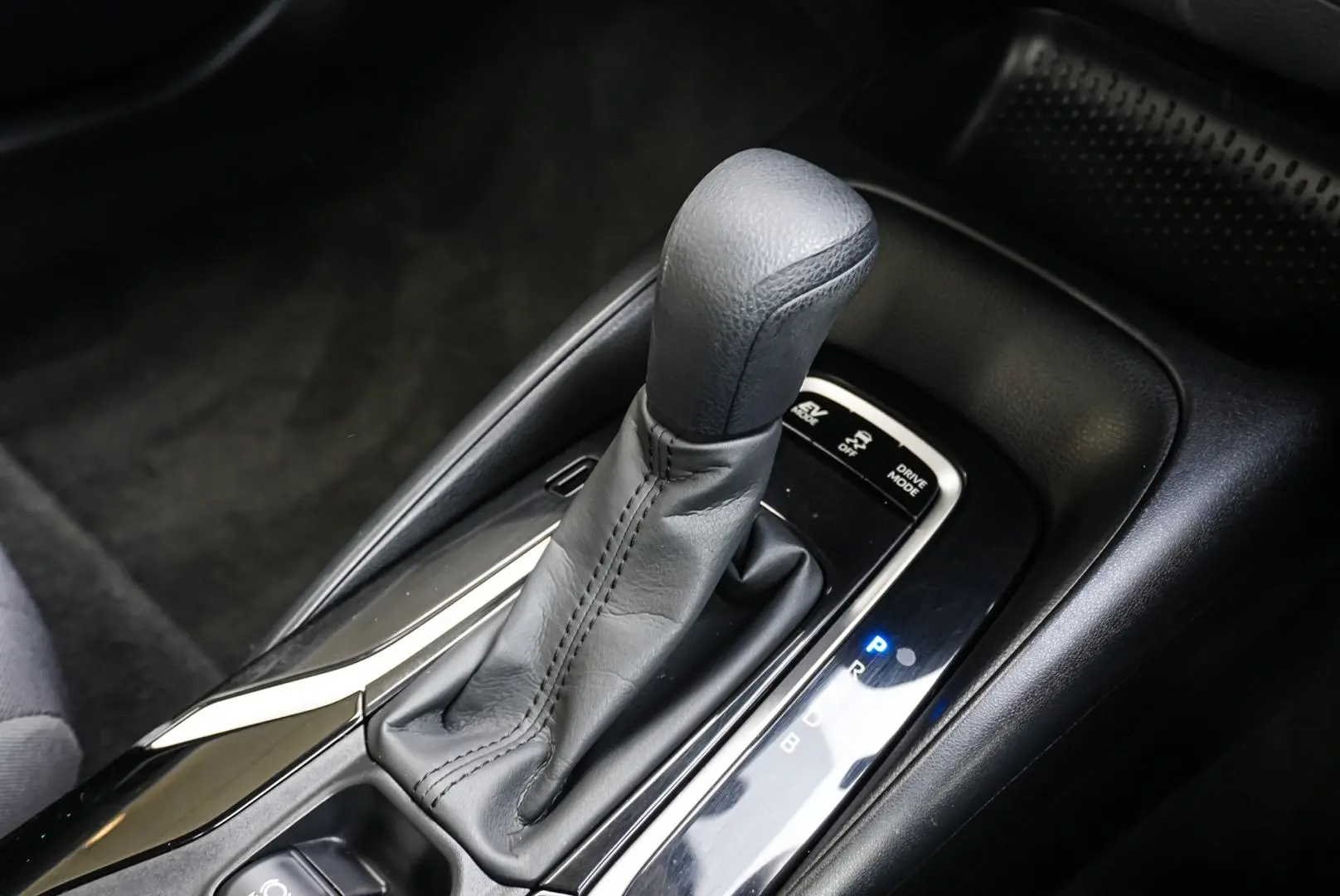 2021 Toyota Corolla Gallery Image 18