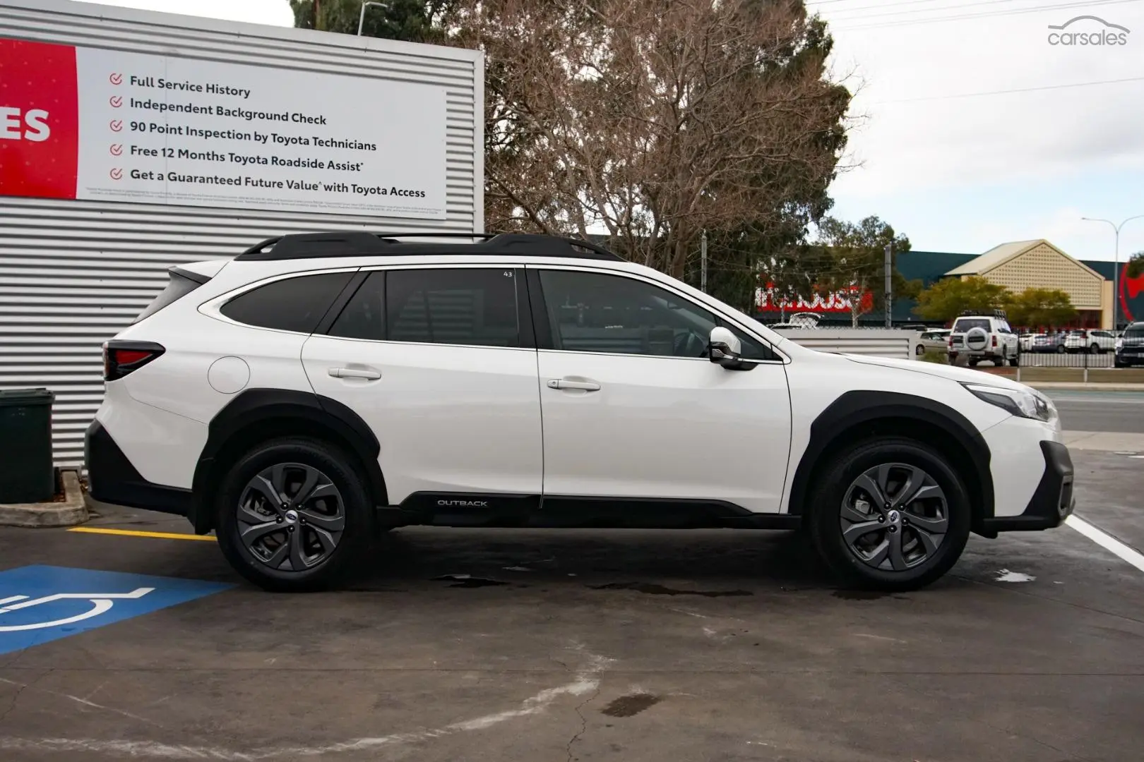 2021 Subaru Outback Image 3