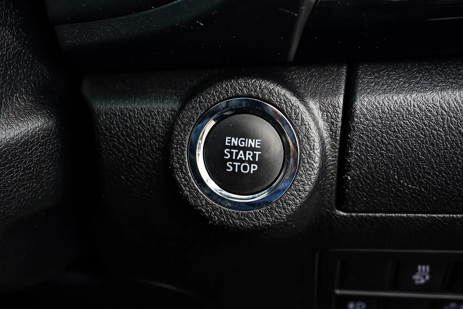 2022 Toyota Hilux Gallery Image 24