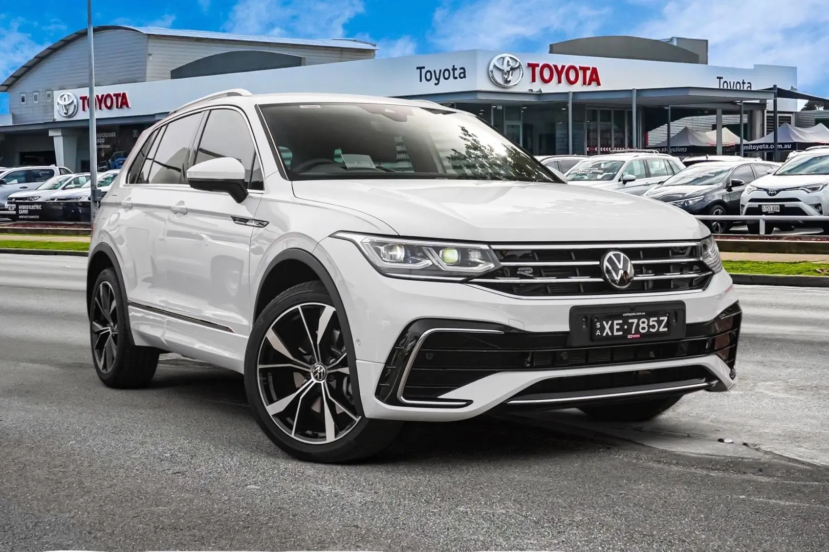 2024 Volkswagen Tiguan Image