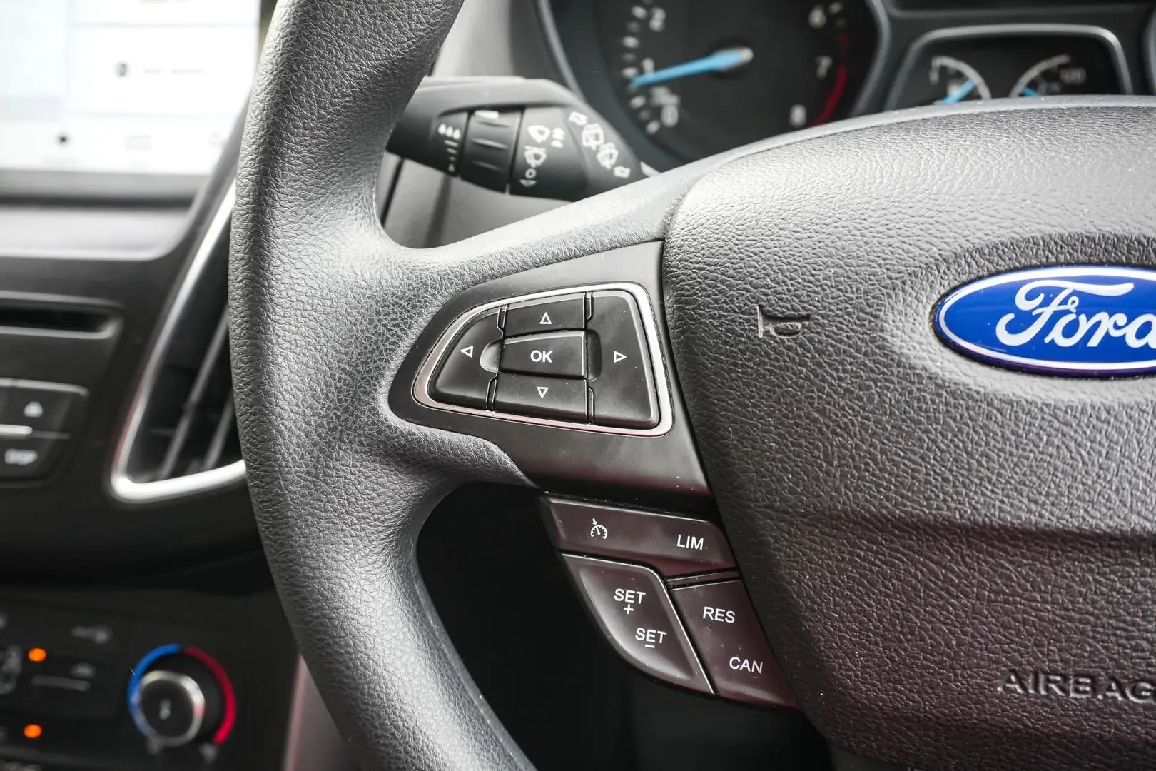 2016 Ford Focus Gallery Image 19