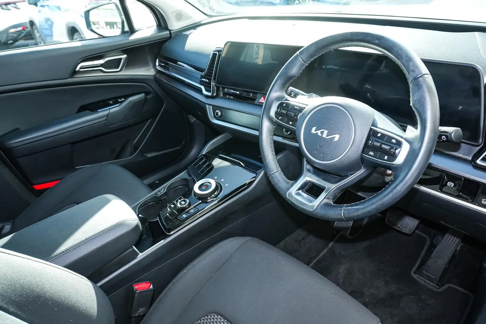 2024 Kia Sportage Gallery Image 7