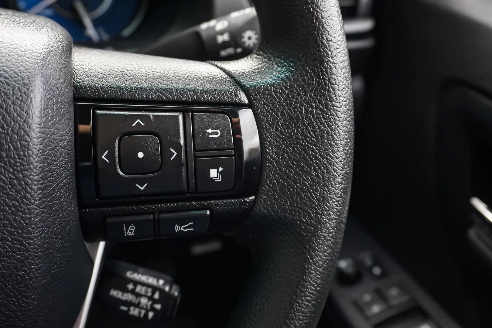 2023 Toyota Fortuner Gallery Image 18