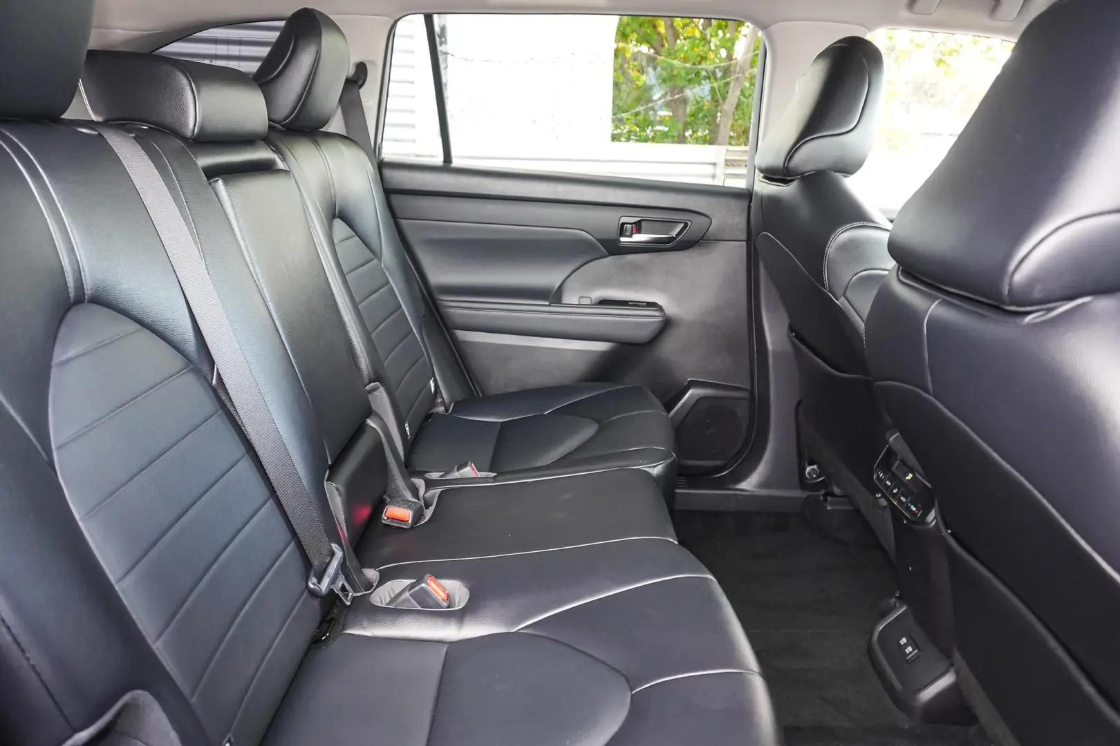2021 Toyota Kluger Gallery Image 9
