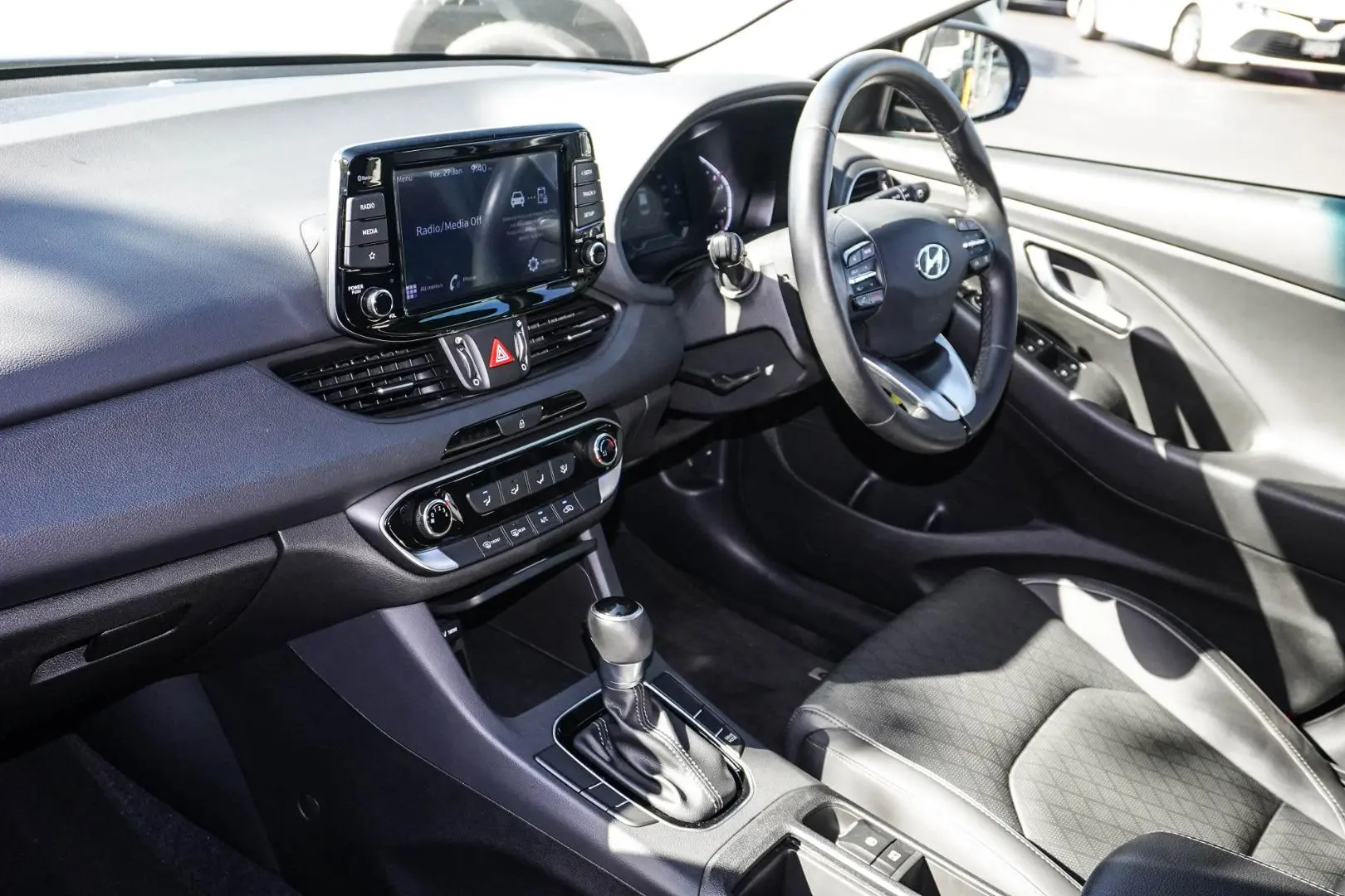 2022 Hyundai i30 Gallery Image 11