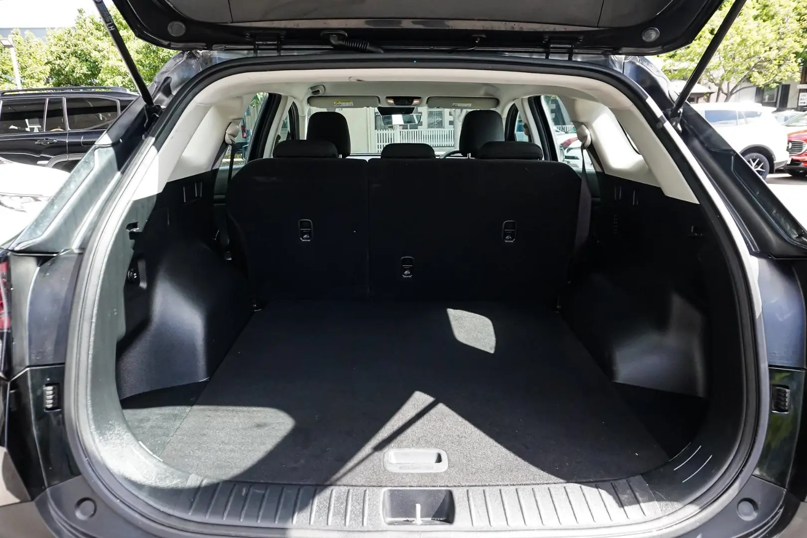 2022 Kia Sportage Gallery Image 9