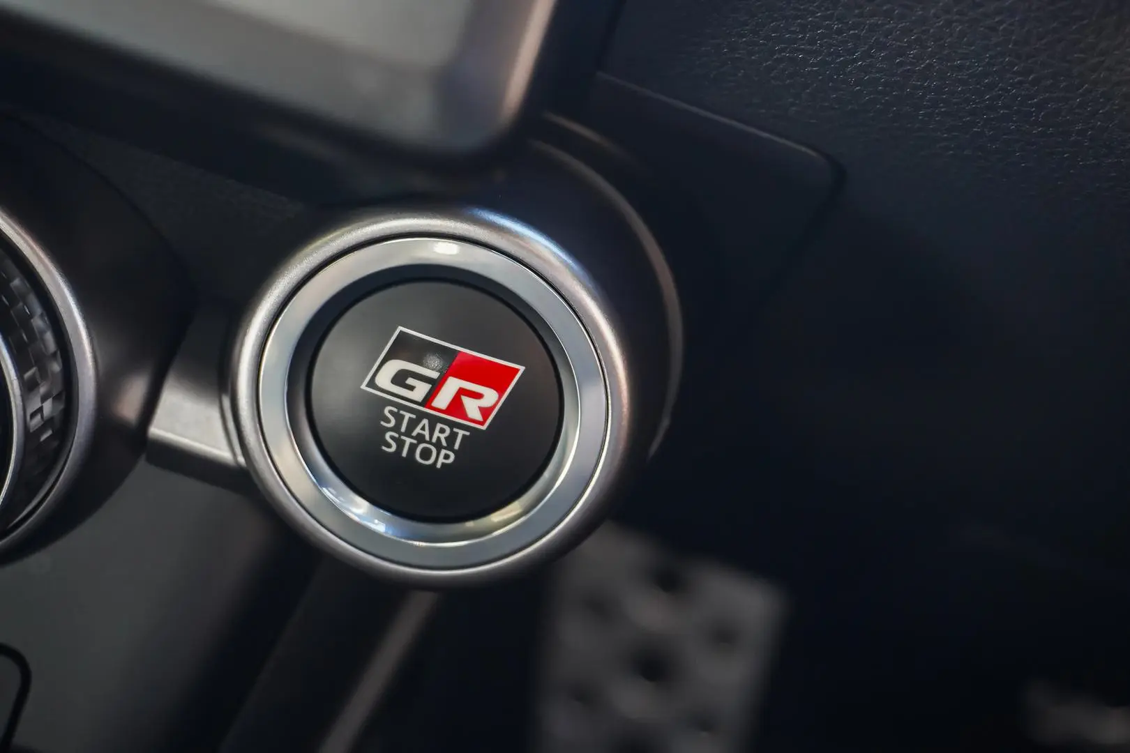 2025 Toyota GR86 Gallery Image 18