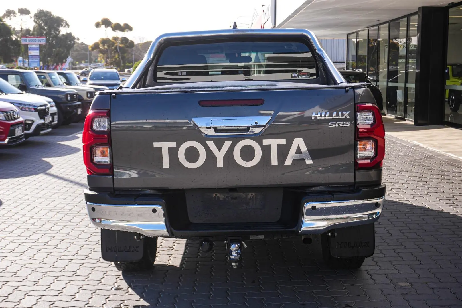 2022 Toyota Hilux Gallery Image 6
